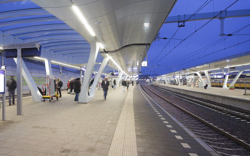 ķ복վ | Arnhem Central Platform roofs by UNstudio